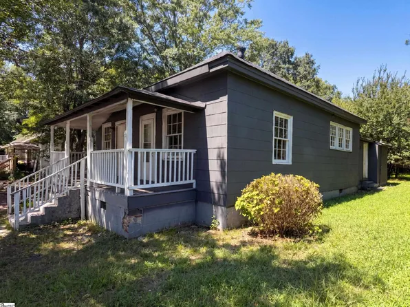372 Oliver St, Spartanburg, SC 29303