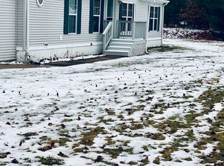 1625 N Chaparral Trl, Sanford, MI 48657