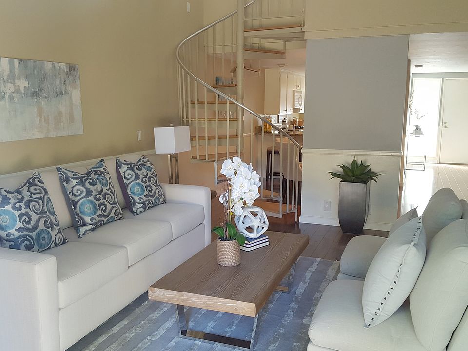 Large livin room