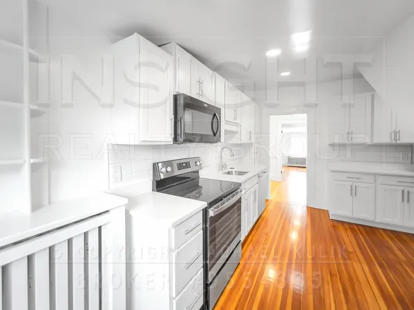 100 Chestnut Ave #3A, Jamaica Plain, MA 02130