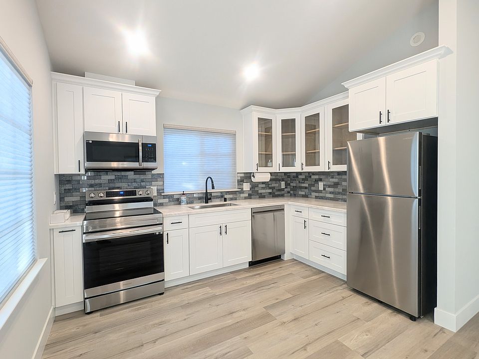 1st image of 15732 Linda Ave