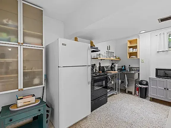 55 Cranesway Dr #1 — Photo 8