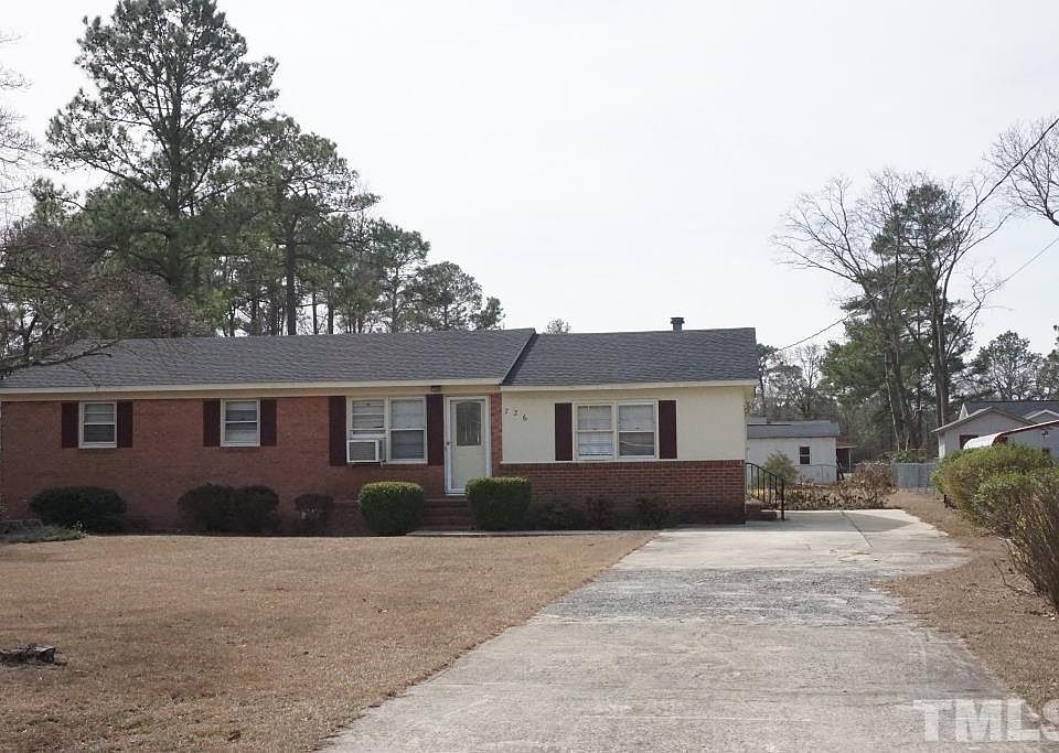 1st image of 726 Luther Dr