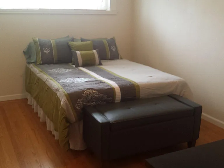 357 Hawthorne Ave #C — Photo 13