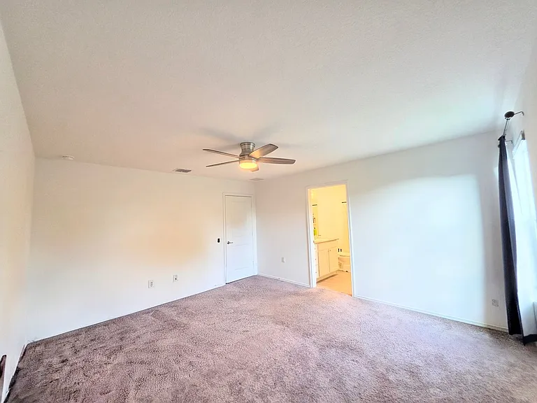 1031 Magrum Way — Photo 19
