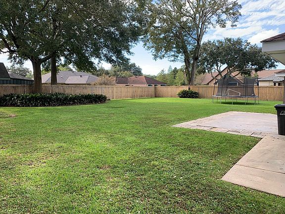 2nd image of 105 Karolwood Dr