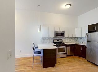 17 Goodwin Pl #4, Brooklyn, NY 11221