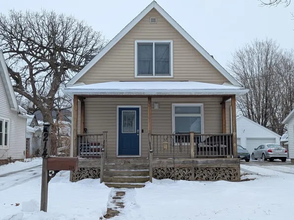 214 8th Ave SE, Rochester, MN 55904