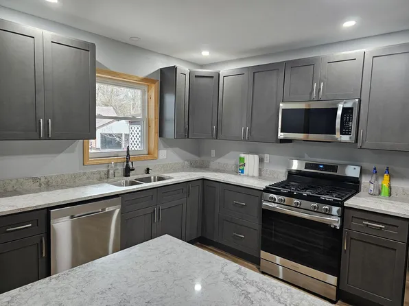 6231 Highland Dr, Huntington, WV 25705