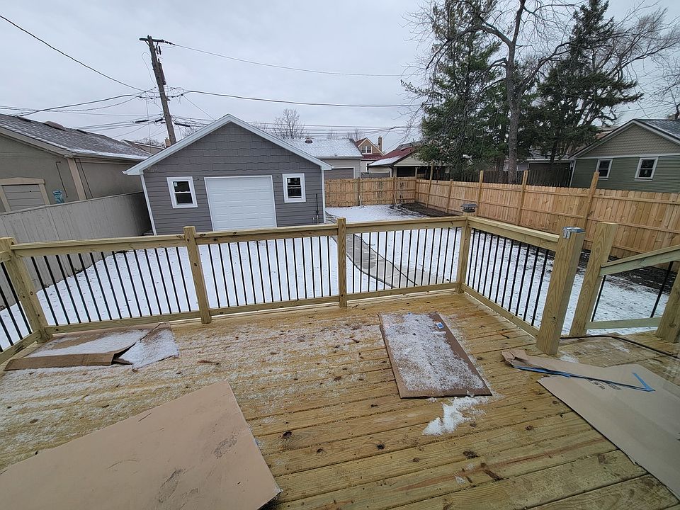 2nd image of 5416 N Sayre Ave