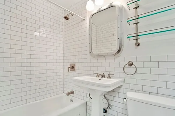 Rented by Mirador Real Estate | media 43