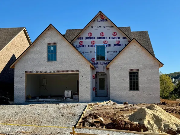 2106 Lantern Park Ln, Knoxville, TN 37932