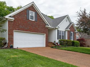 1010 Persimmon Dr, Spring Hill, TN 37174