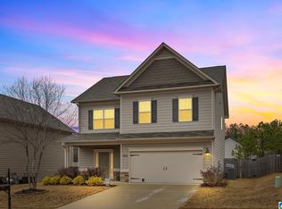 8011 Kensington Trl, Calera, AL 35040