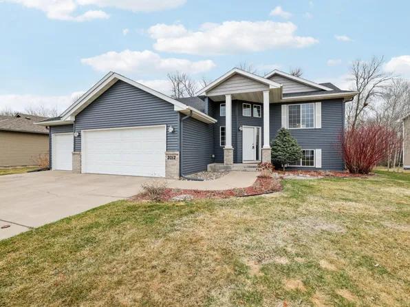 2012 4th St N, Sartell, MN 56377