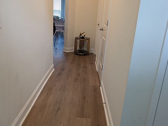 5th image of 384 Hardman Rd