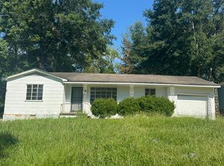 392 Cummins St, Jackson, MS 39204
