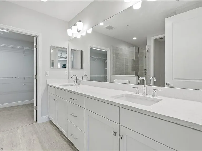 2560 Seychelles Dr #1003 — Photo 12