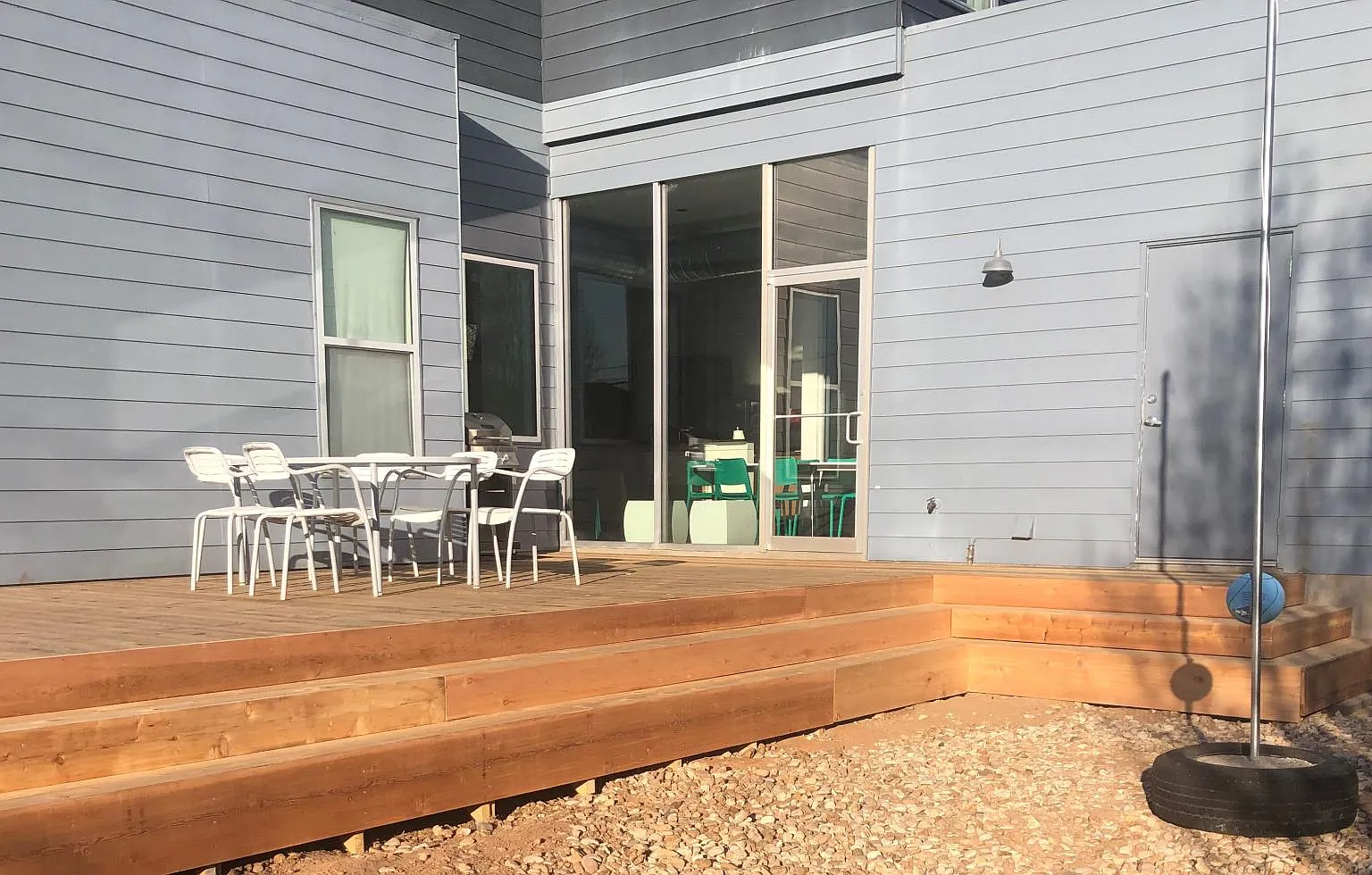 3 bed, 2193 sqft, $2,950 — Photo 3