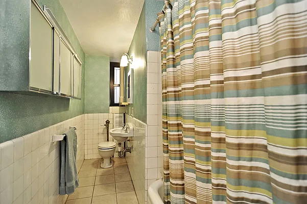 Sold by Corcoran | media 12