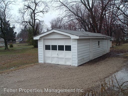 5th image of 1701 Hicks Dr