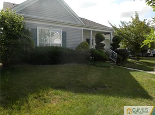 423 Bluebird Dr #423, Monroe, NJ 08831