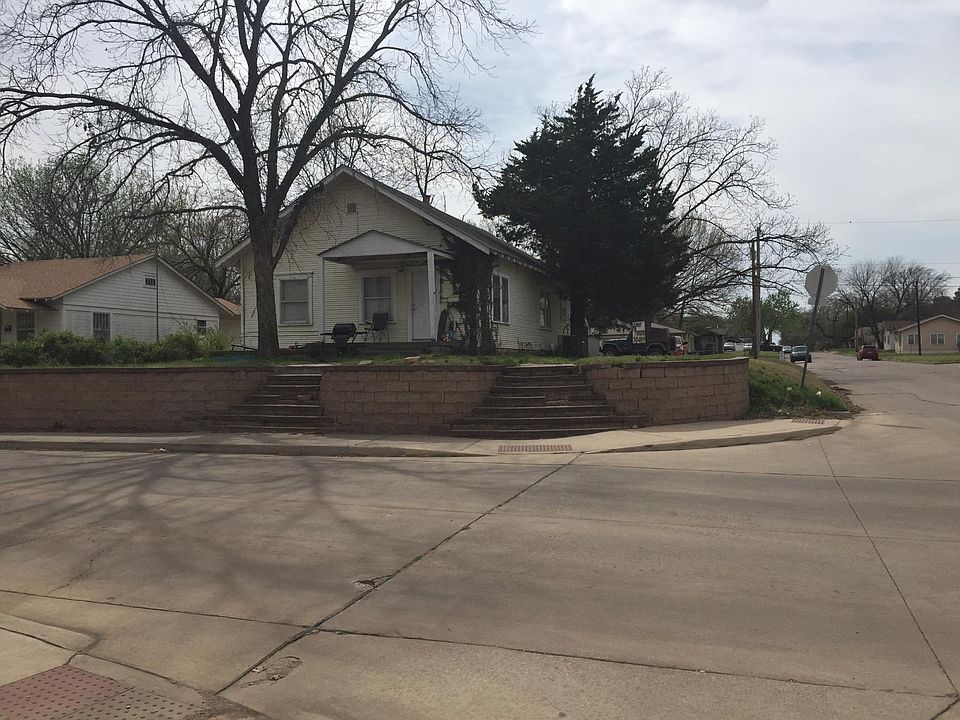corner lot across from tennis courts