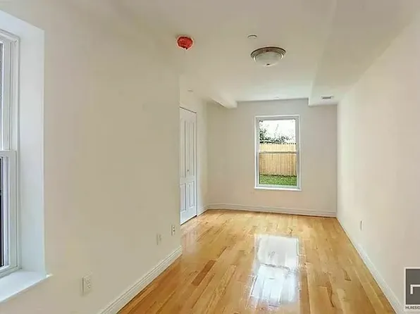 91 Macon Street image 1 of 6