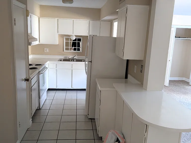 1161 Lake Ave #119 — Photo 4