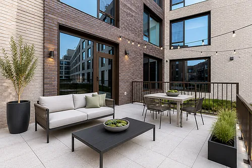 Floor plan Studio 33 with Terrace