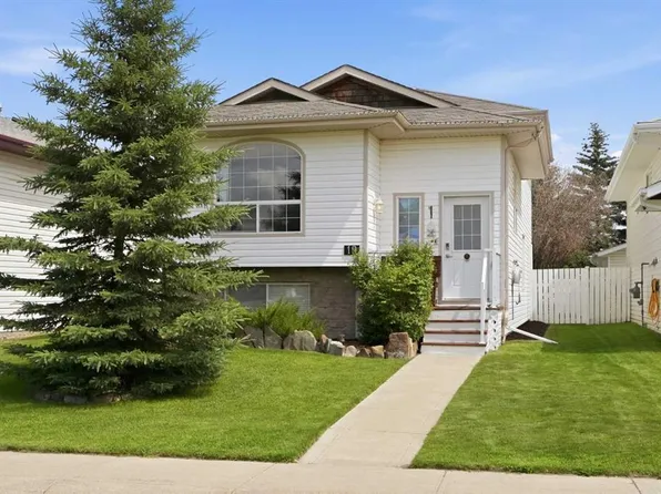 19 W Ralston Cres, Red Deer, AB T4P 3Y5