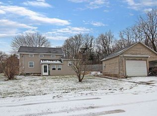 5539 Il Route 75 E, Dakota, IL 61018