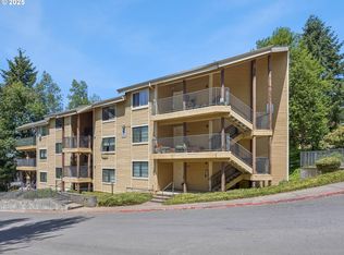 9908 SE Talbert St, Clackamas, OR 97015