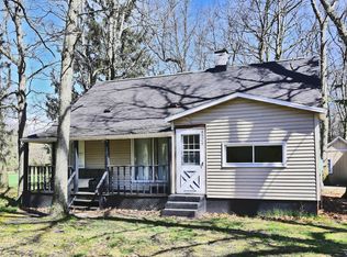 4524 Macarthur Rd, Muskegon, MI 49442