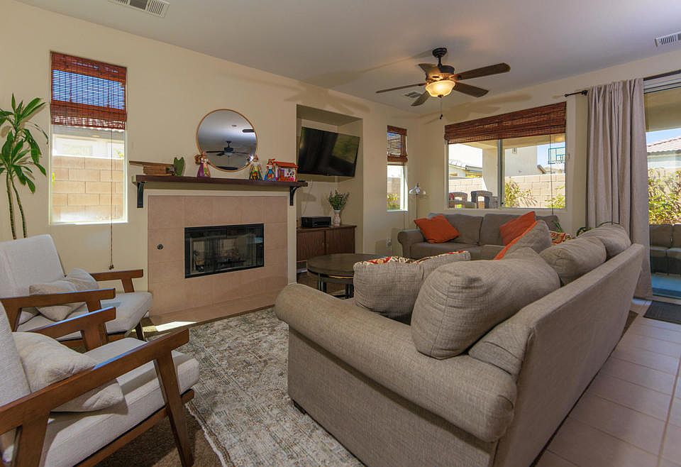 1st image of 82578 Carrara Ct