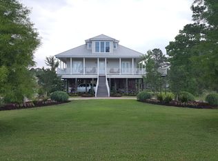 26441 Mildred Dr, Lacombe, LA 70445