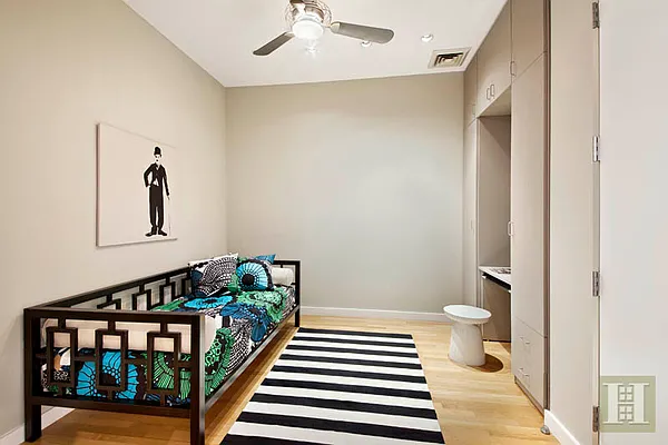 Rented by Halstead Real Estate | media 18