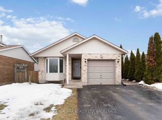 41 Eastwood Dr, Welland, ON L3C 6W1