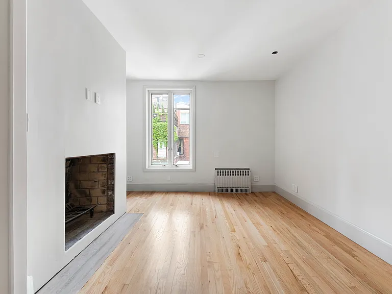 15 E 76th St #4 — Photo 9