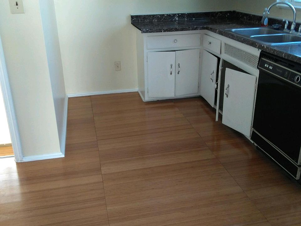 1st image of 1640 E 243rd St