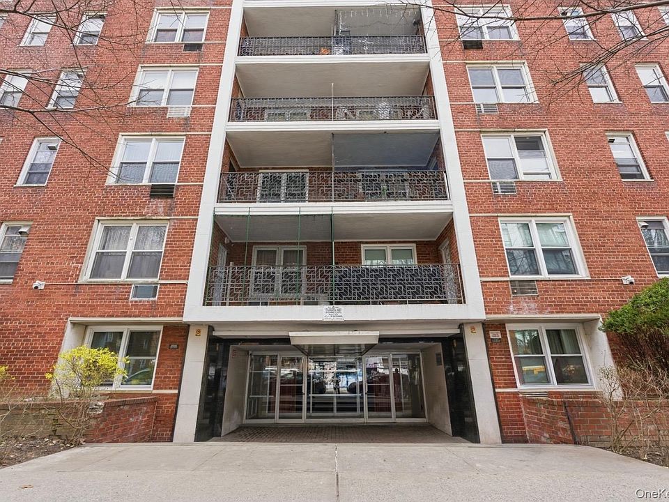 1st image of 144-30 Sanford Ave #6V