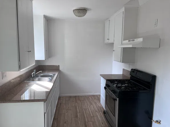 18624 Bryant St, Northridge, CA 91324