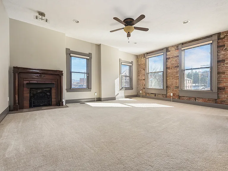 344 E 8th Ave #3 — Photo 6