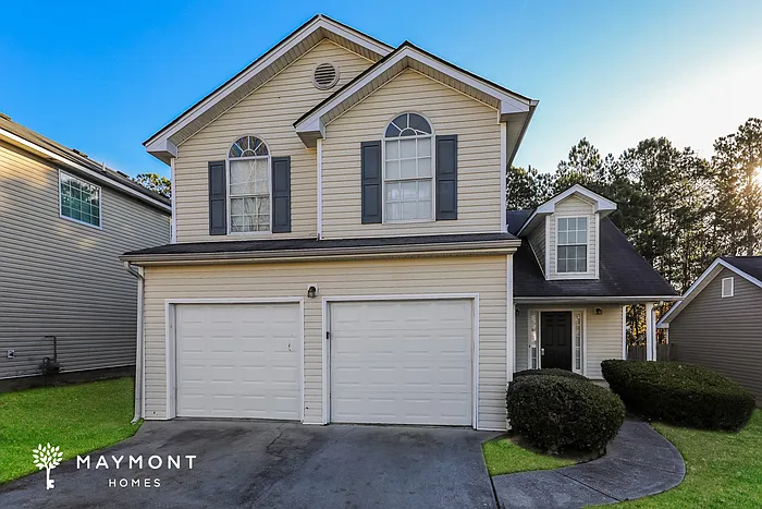 3 bed, 2.5 bath, 1963 sqft, $1,945 — Photo 1