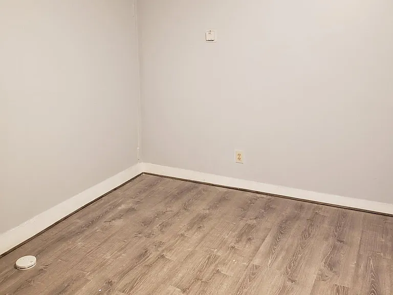 25 Robinson Ct #1 — Photo 4