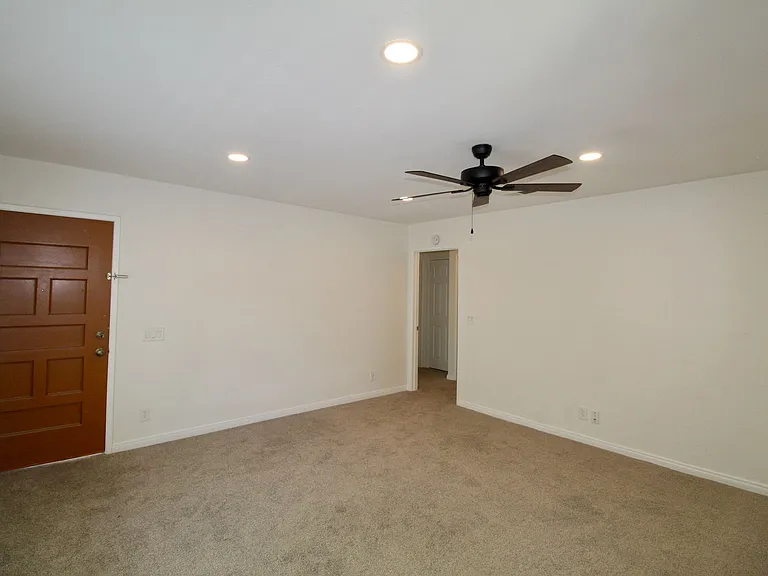 8626 Summerdale Rd — Photo 3
