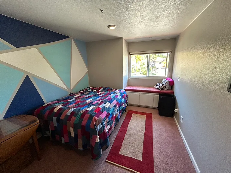 1407 Boxwood Ct — Photo 13