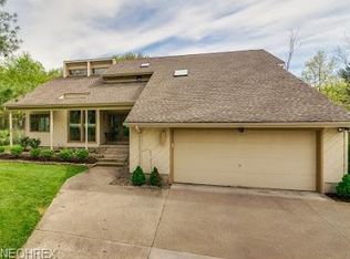 7333 Wilson Mills Rd, Chesterland, OH 44026