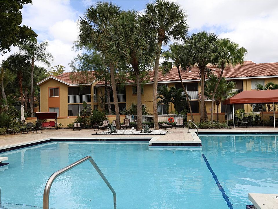 1st image of 905 Coral Club Drive #905