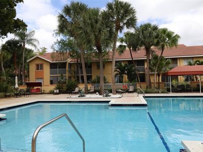 905 Coral Club Drive #905, Pompano Beach, FL, 33071